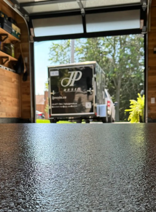 flake flooring service in Woodbridge