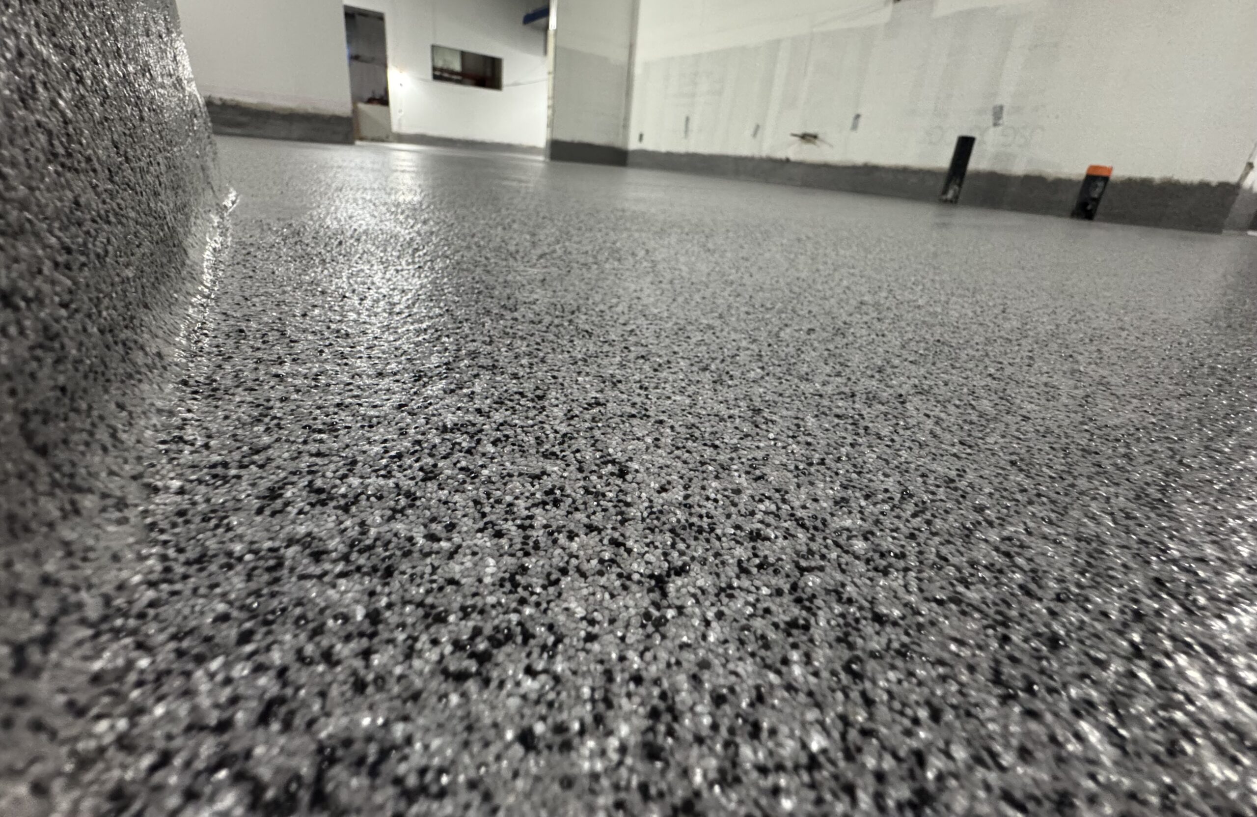 Flake-flooring-for-homes-and garages